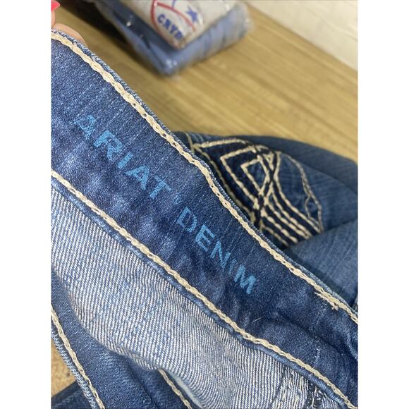 Ariat REAL Jeans Womens 31S Mid Rise Bootcut Dark Faded Wash Western Denim - Picture 11 of 11